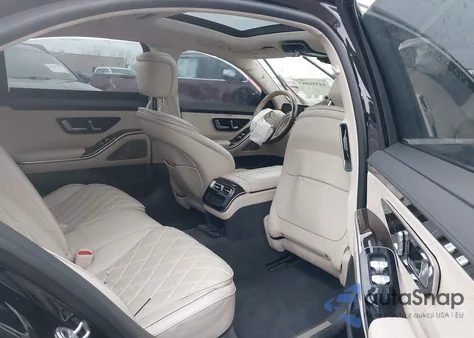 2021 Mercedes-Benz S 580 4Matic z USA, uszkodzony, nr VIN W1K6G7GB8MA032495